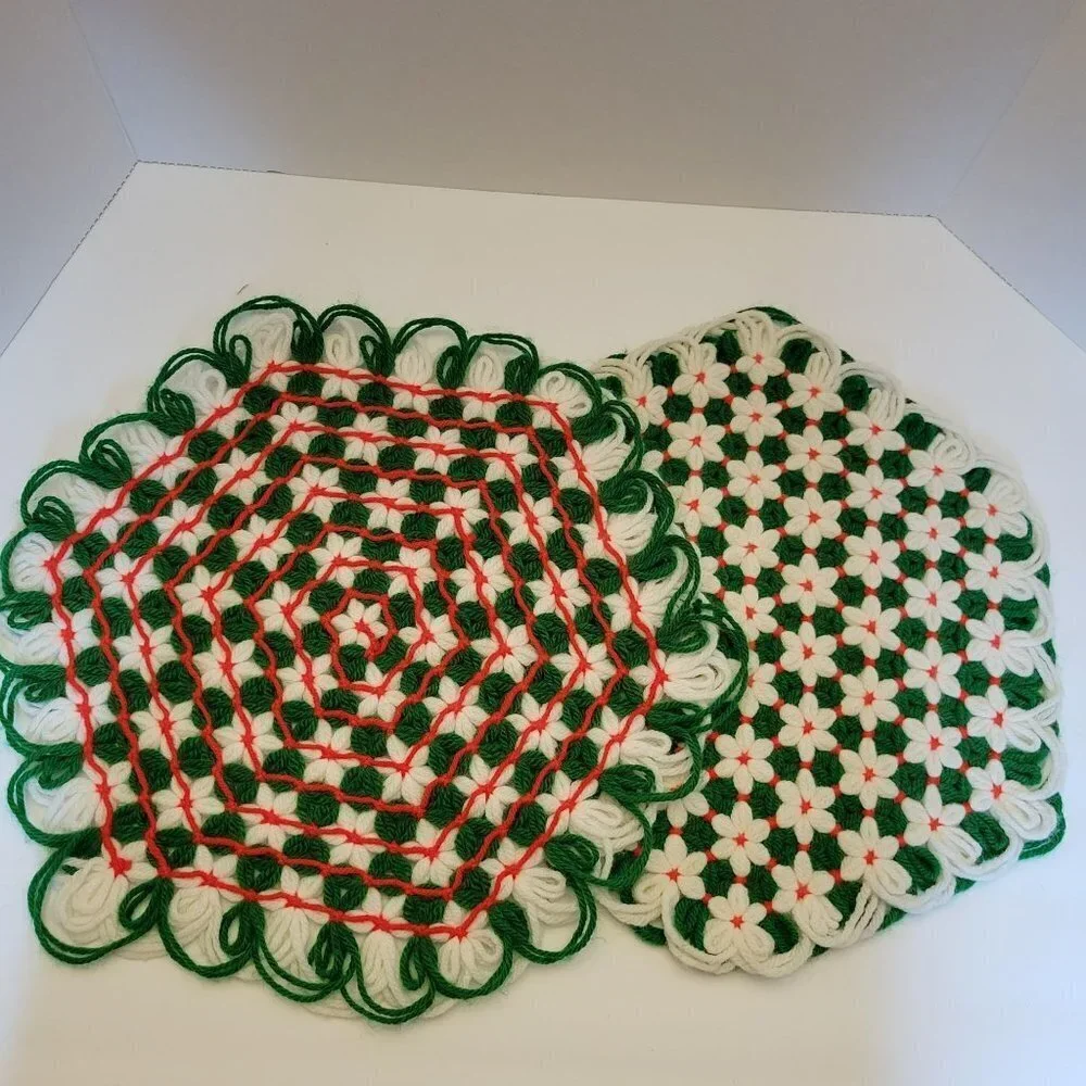 Christmas Themed Green Red & White Handmade Knit Yarn Table Tops / Placemats